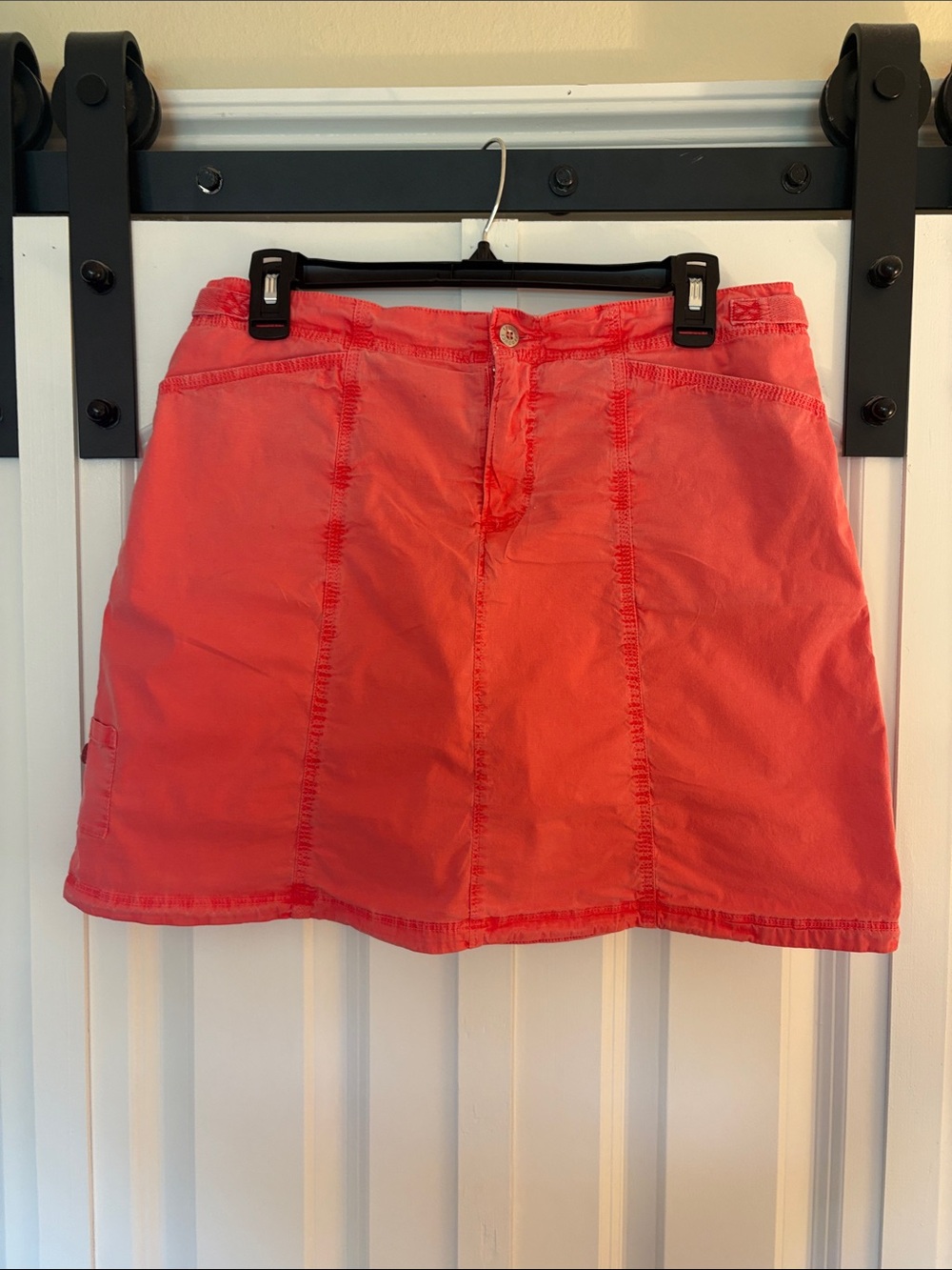 Casual Coral Women's skort
